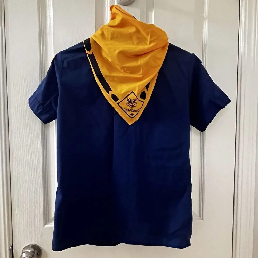 Boy Scouts of America Button Up Blue Uniform Top Patches Neckerchief Boys Size L